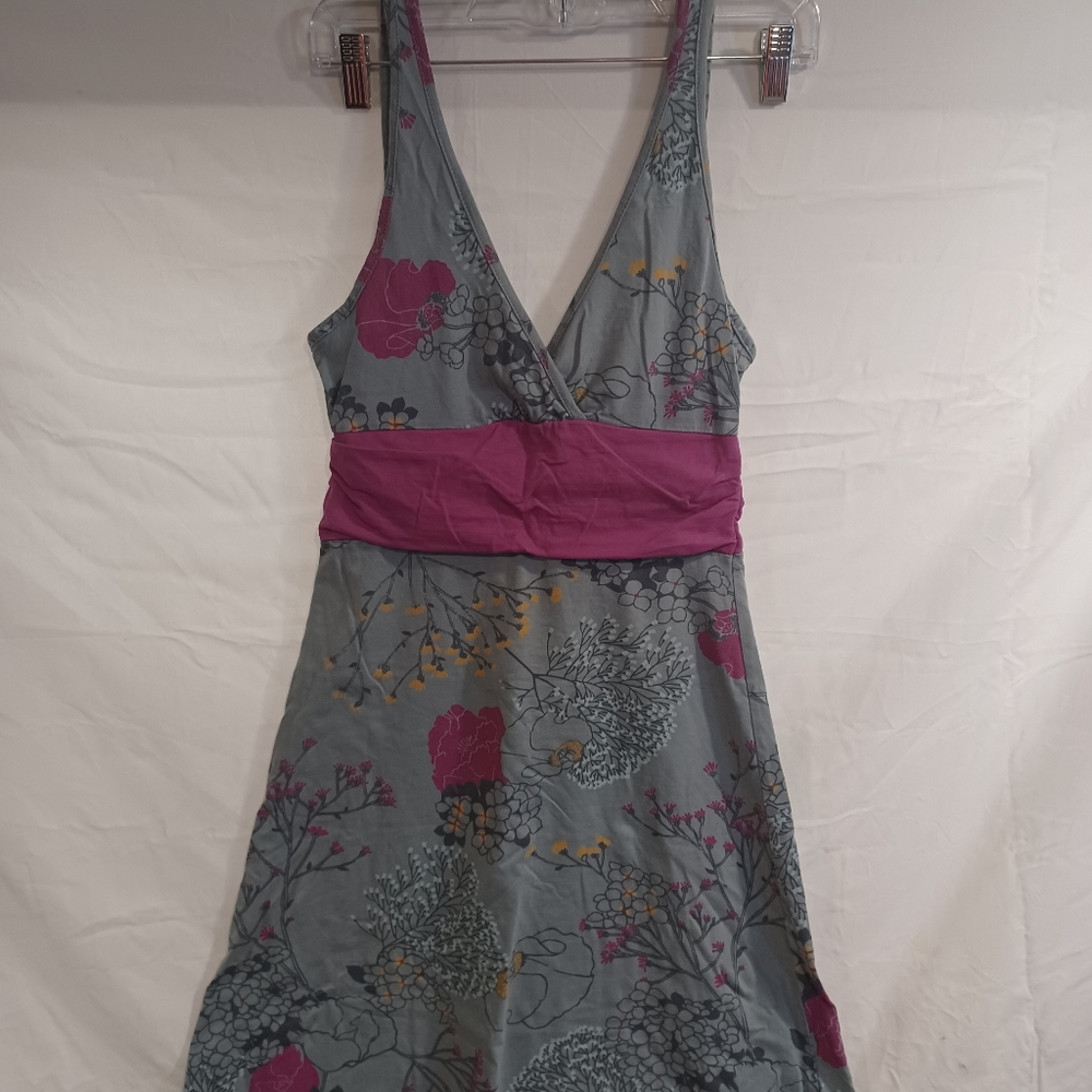 Patagonia grey with pink and yellow dress